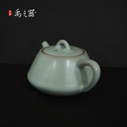 P1010464-4.jpg P1010464-4.jpg